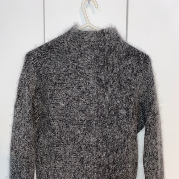 H&M Dress - premium quality - Picture 3 of 3